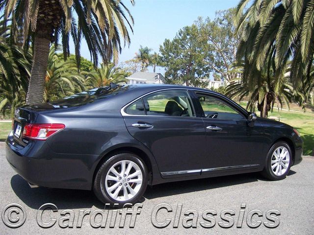 2011 Lexus ES 350 4dr Sedan