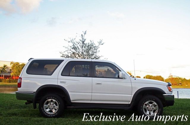 1997 Toyota 4Runner 4dr Auto